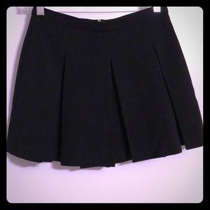 Black Pleaded Skirt